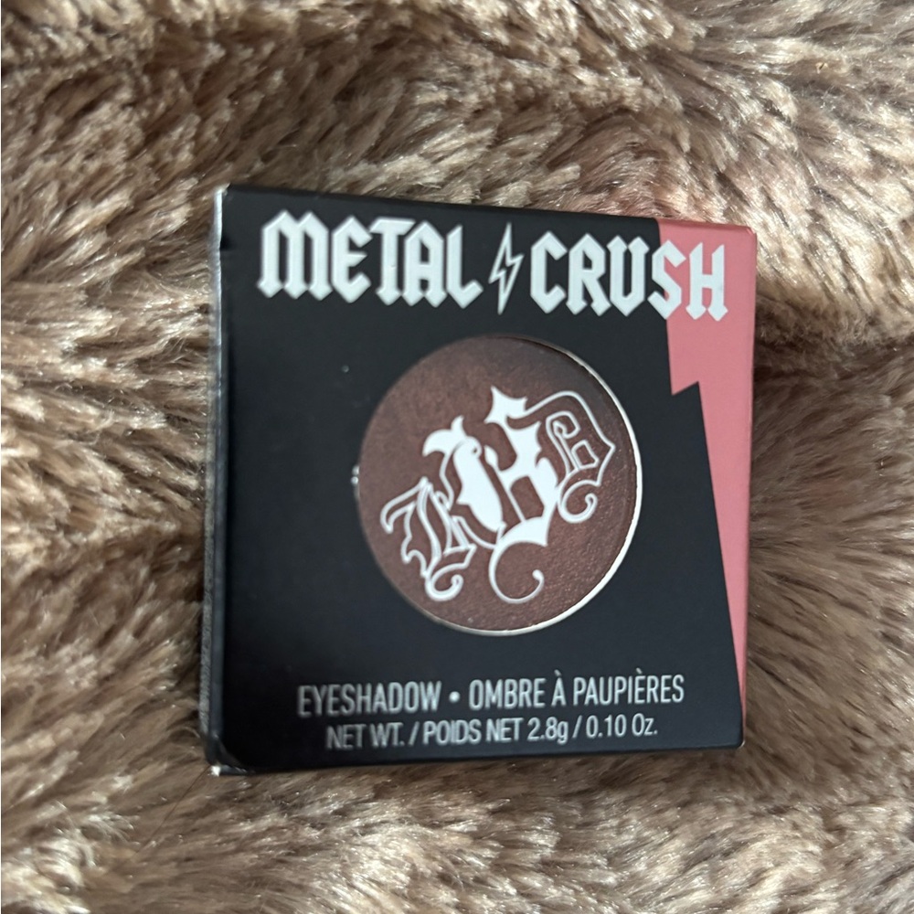 Kat Von D Metal Crush Eyeshadow - Dose